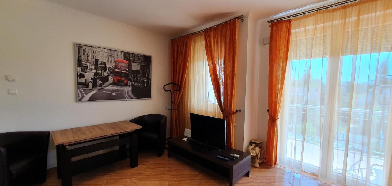Bazsi Golden Beach Apartman Siófok Exterior foto