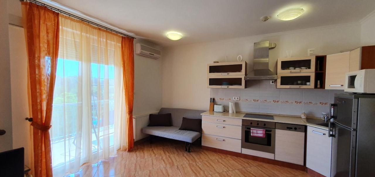 Bazsi Golden Beach Apartman Siófok Exterior foto